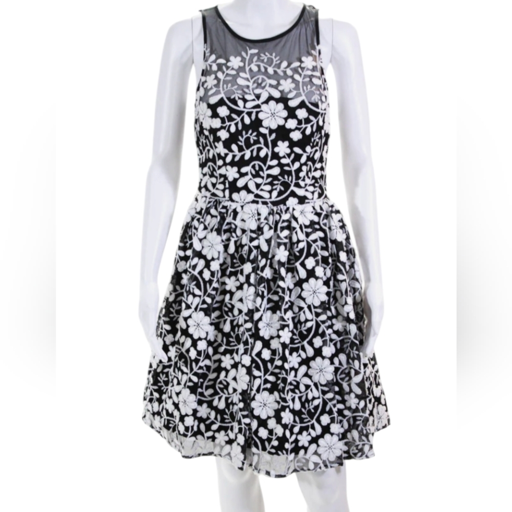 ZAC by Zac posen embroidery dress ❤️